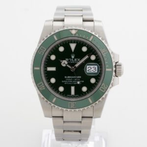 Rolex Submariner Date 116610LV "Hulk"