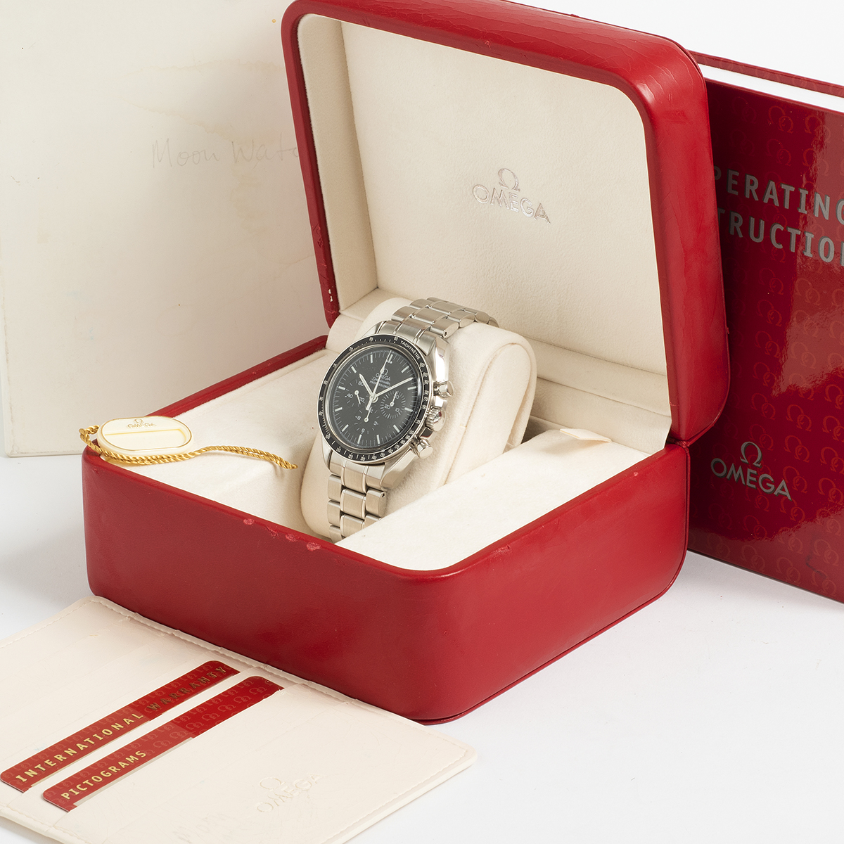 Omega Speedmaster Moon watch 3570.50.00 W6095_5 Omega Speedmaster Moon watch 3570.50.00 W6095_5